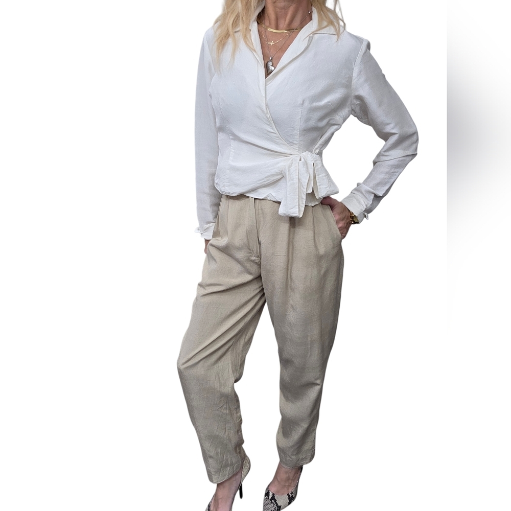 Vintage Allison Taylor 100% Silk Wrap Blouse Ivory Tie Front Quiet Luxury 90s - Picture 2 of 9